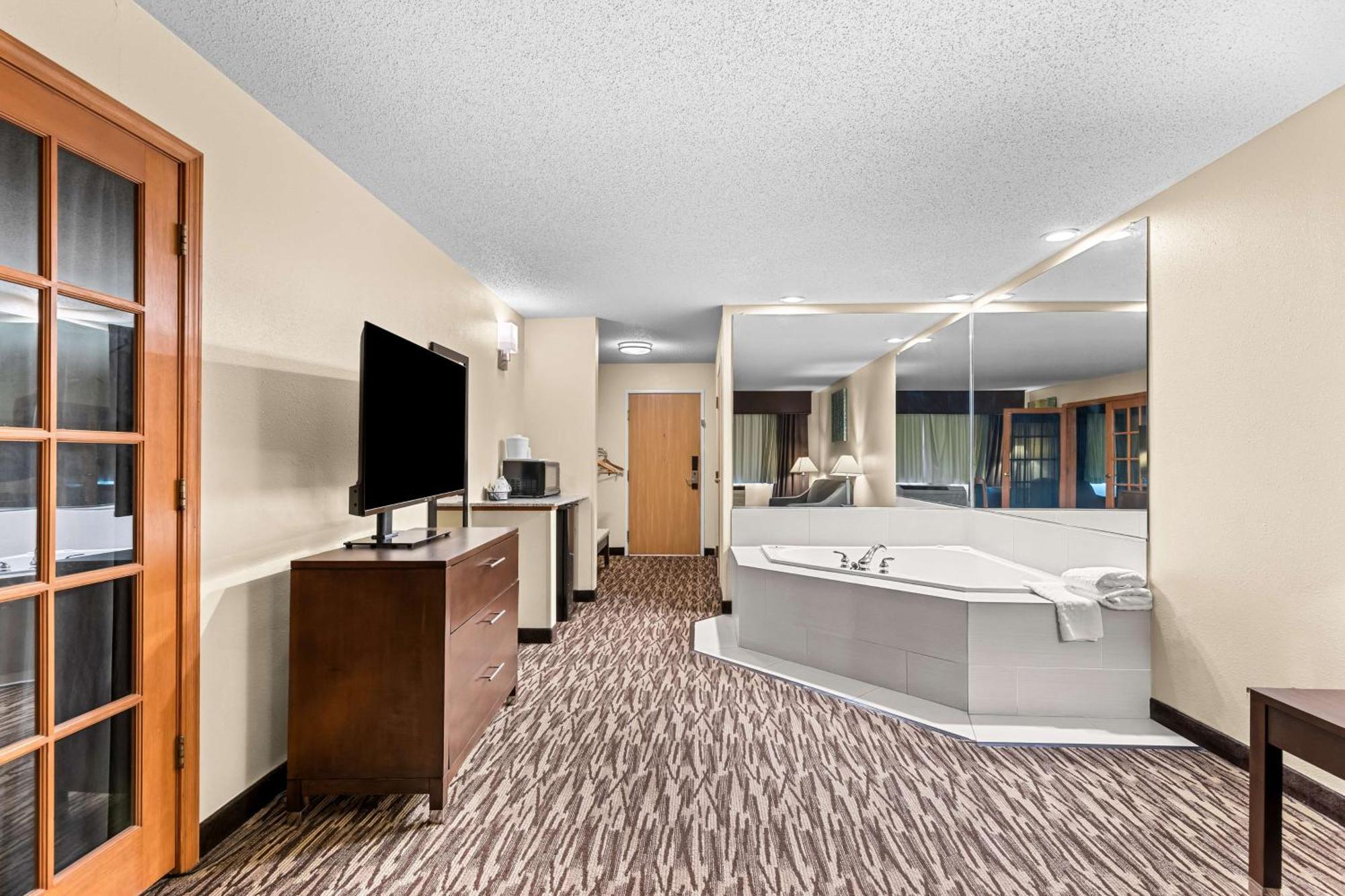 Best Western Baraboo Inn Экстерьер фото