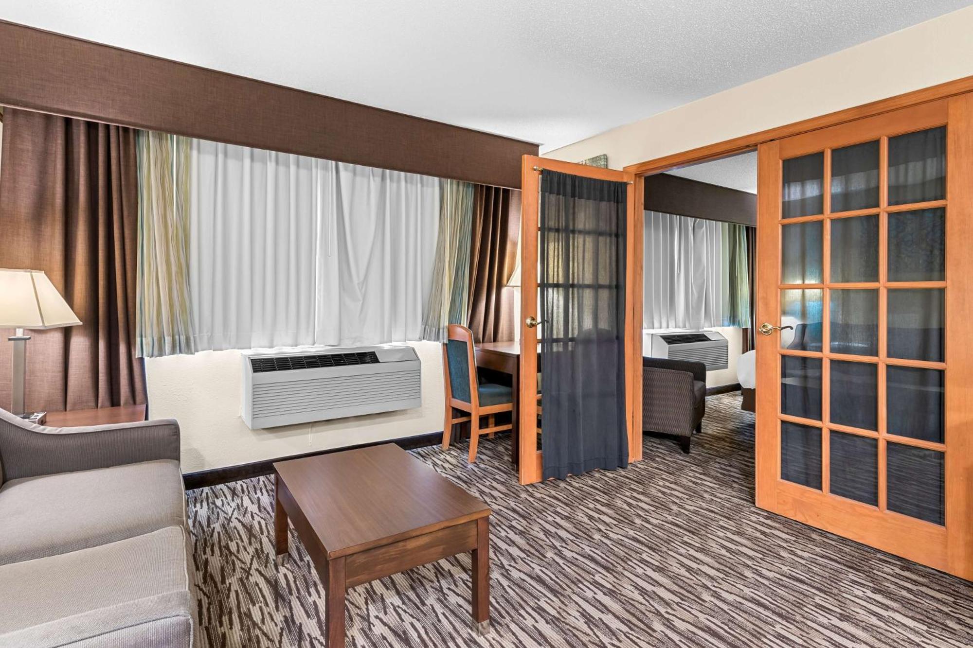 Best Western Baraboo Inn Экстерьер фото