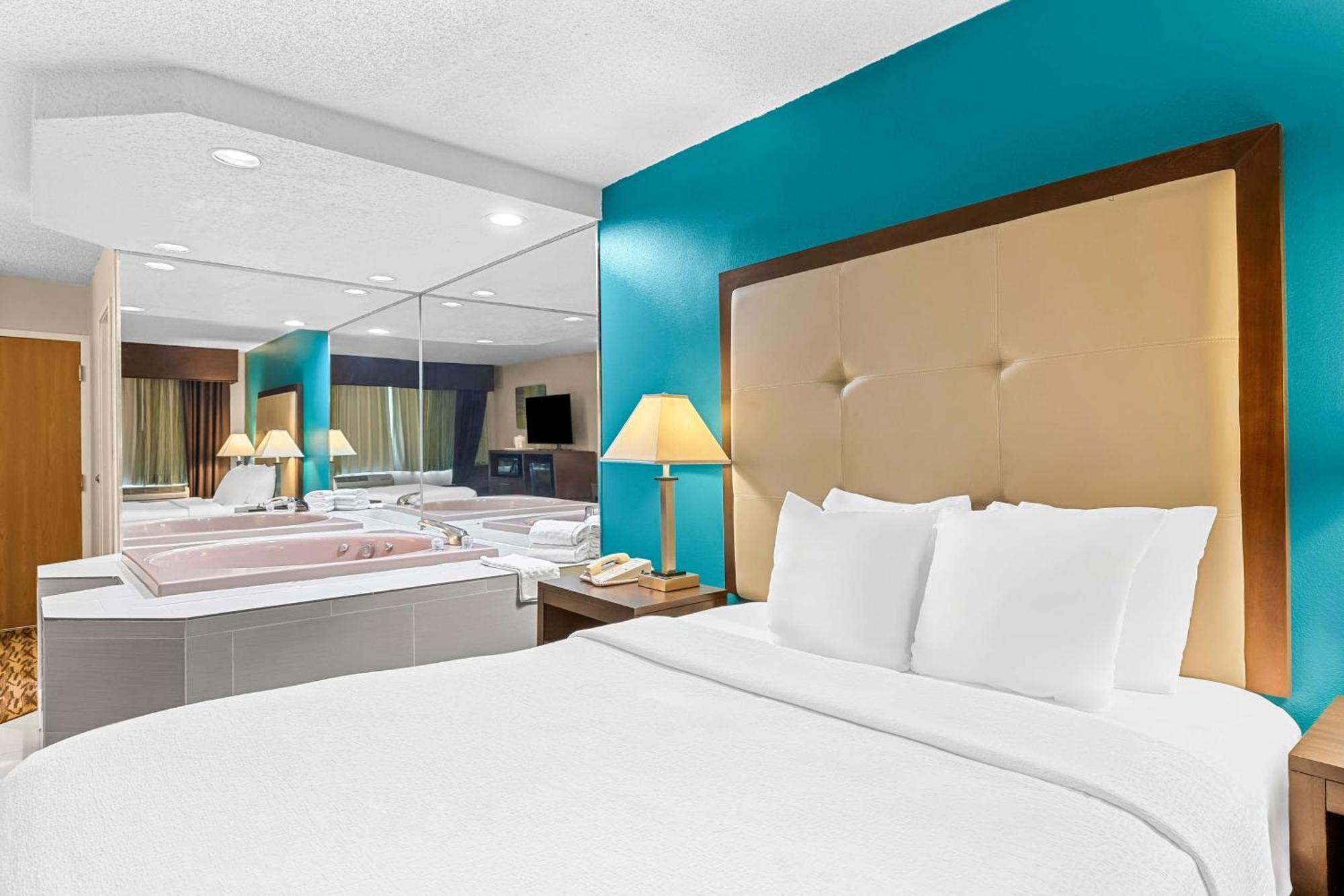 Best Western Baraboo Inn Экстерьер фото