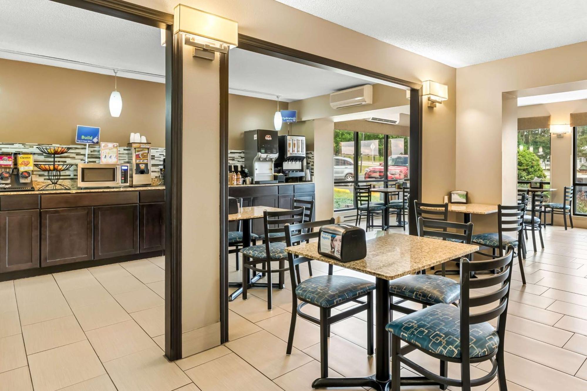 Best Western Baraboo Inn Экстерьер фото